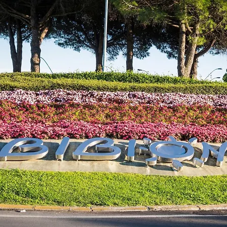 A Cozy Townhouse A Stones Throw From The Sea Apartment Bibione